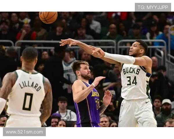 雄鹿终结四连败字母哥领衔胜爵士 雄鹿终结四连败字母哥领衔胜爵士